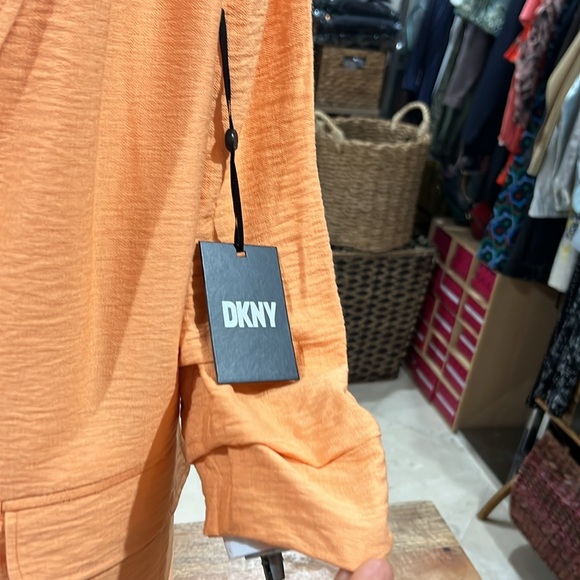 NWT DKNY Ruched-Sleeve Blazer Canteloupe - Picture 3 of 4